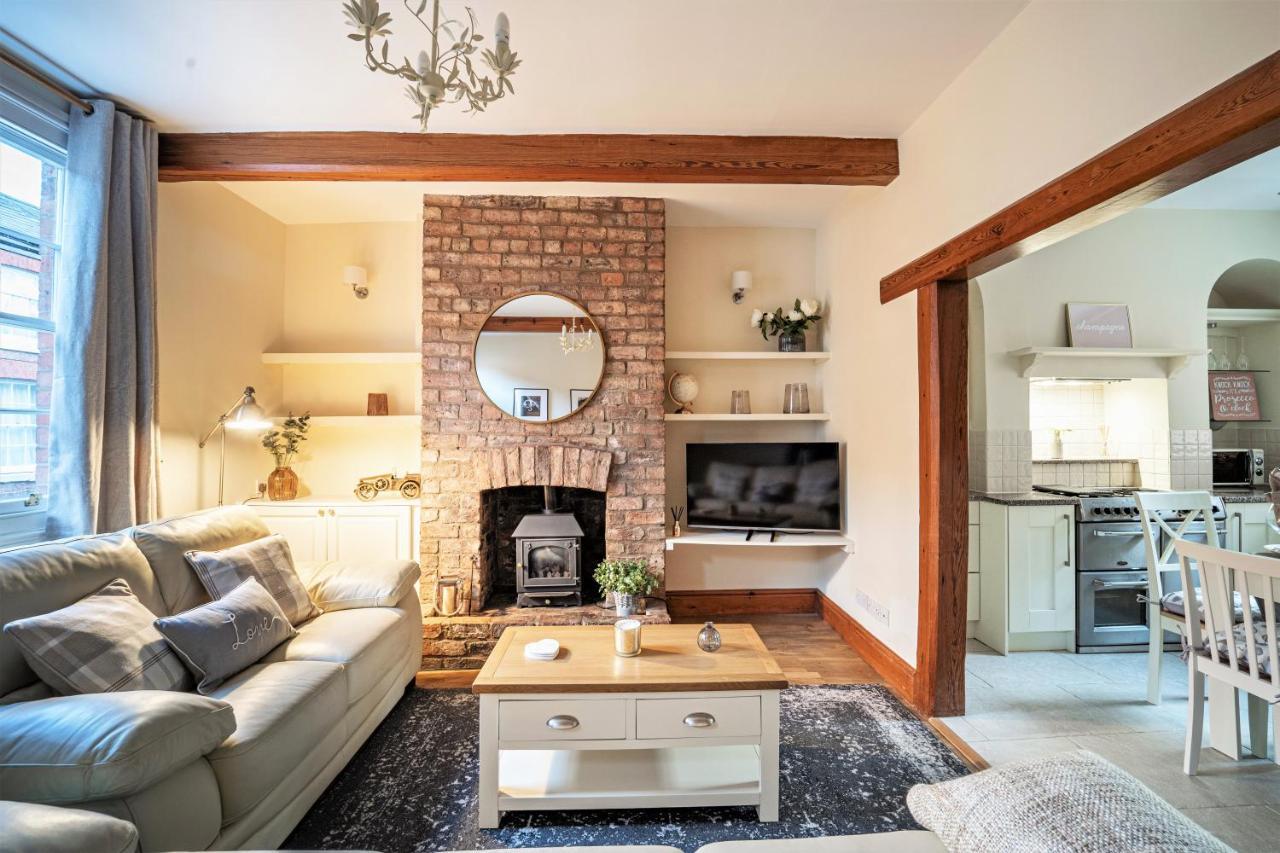 The Cottage In Chester, Sleeps 6 With Free Parking Εξωτερικό φωτογραφία