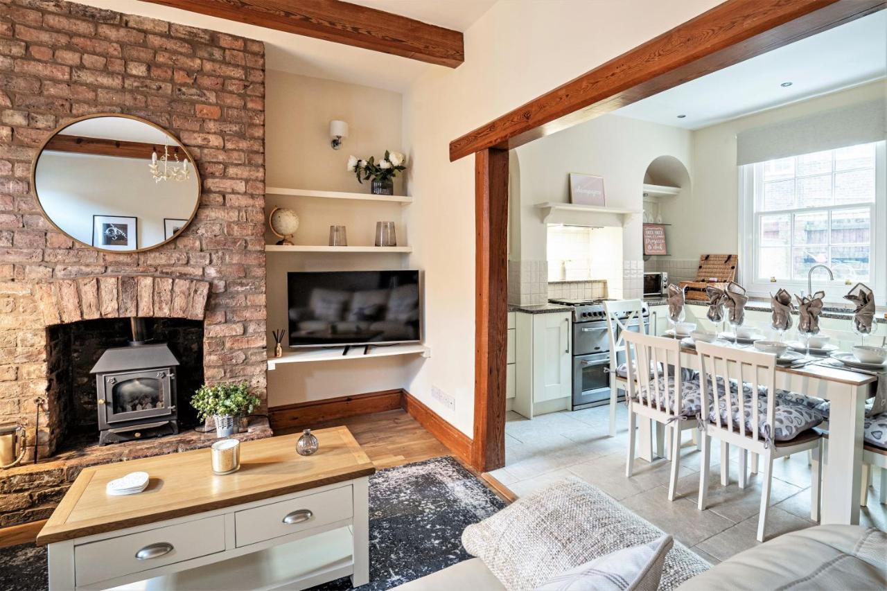 The Cottage In Chester, Sleeps 6 With Free Parking Εξωτερικό φωτογραφία